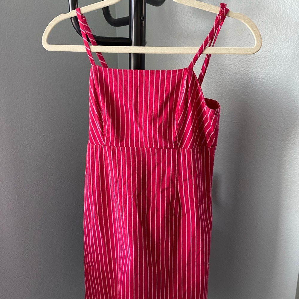 Kendall & Kylie sun dress